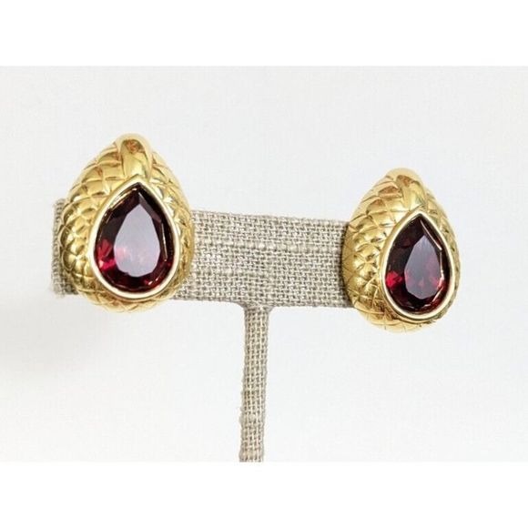 Red Faceted Tear Shape Gold Toned Clip On Earrings - Signed Swarovski Swan Stamp - Picture 3 of 12